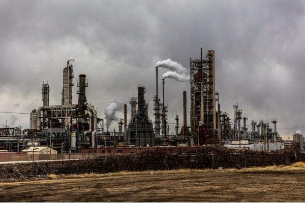 Oil and gas grounding applications